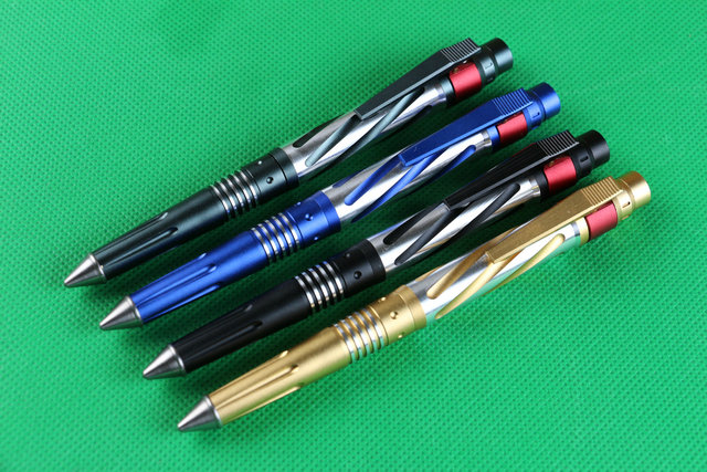 4 Different colors in stock survival defense pen with LED light UD402169
